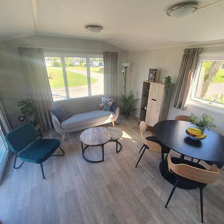 Gezellig Chalet Op Een Prachtige Plek In Drenthe Met Vrij Uitzicht Villa Tynaarlo Exterior photo